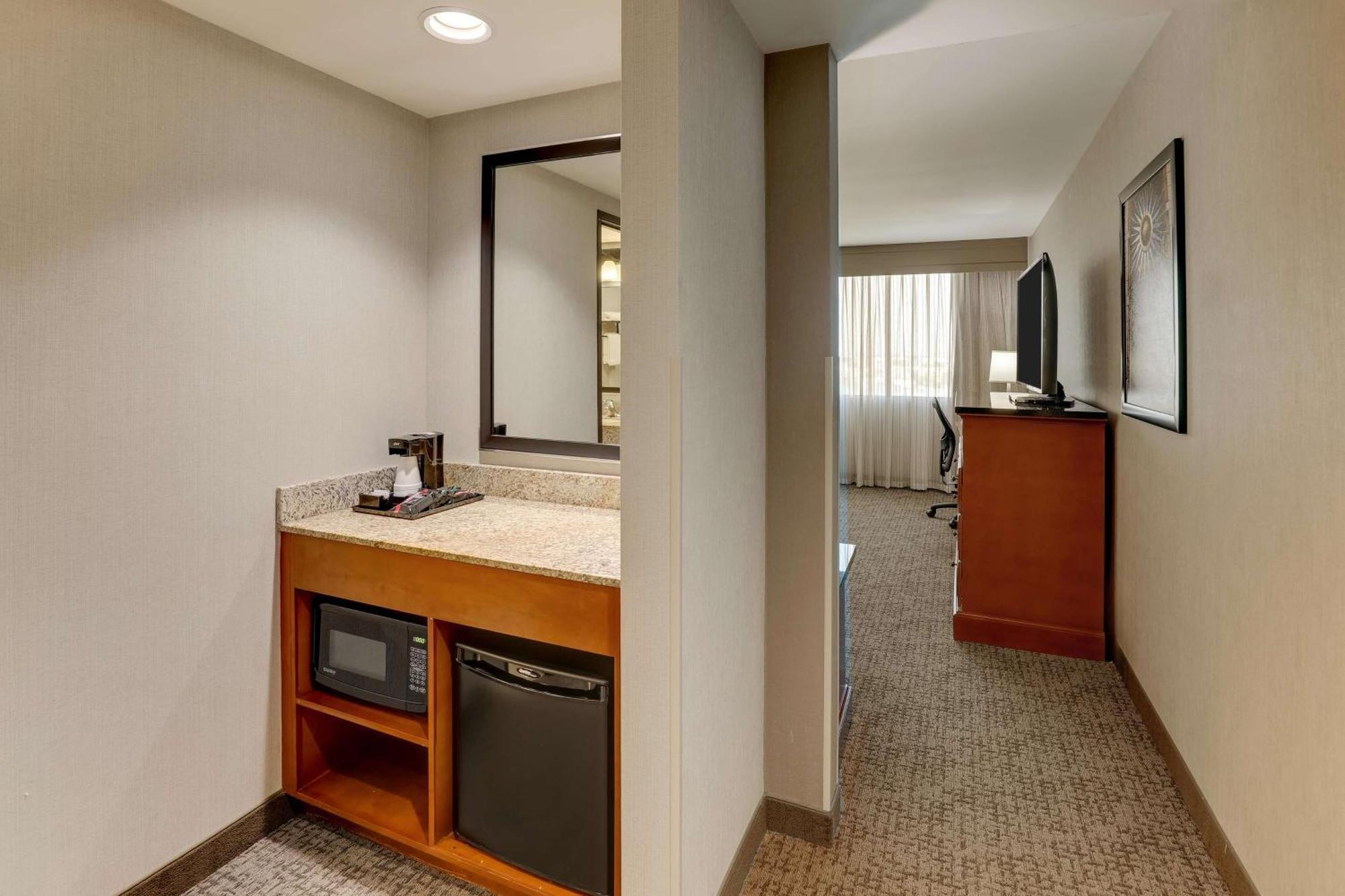 Drury Inn & Suites Phoenix Airport Zewnętrze zdjęcie