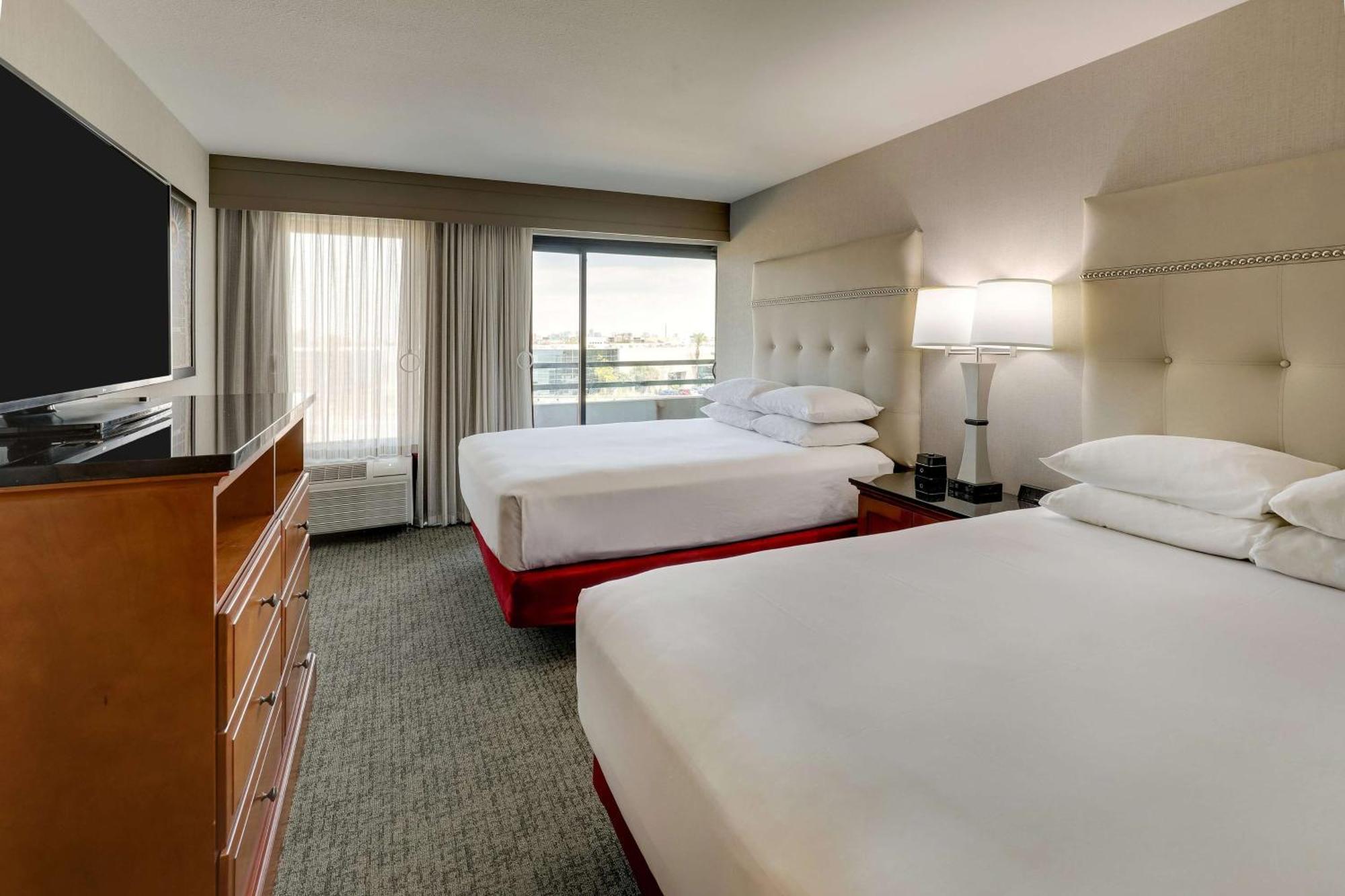 Drury Inn & Suites Phoenix Airport Zewnętrze zdjęcie