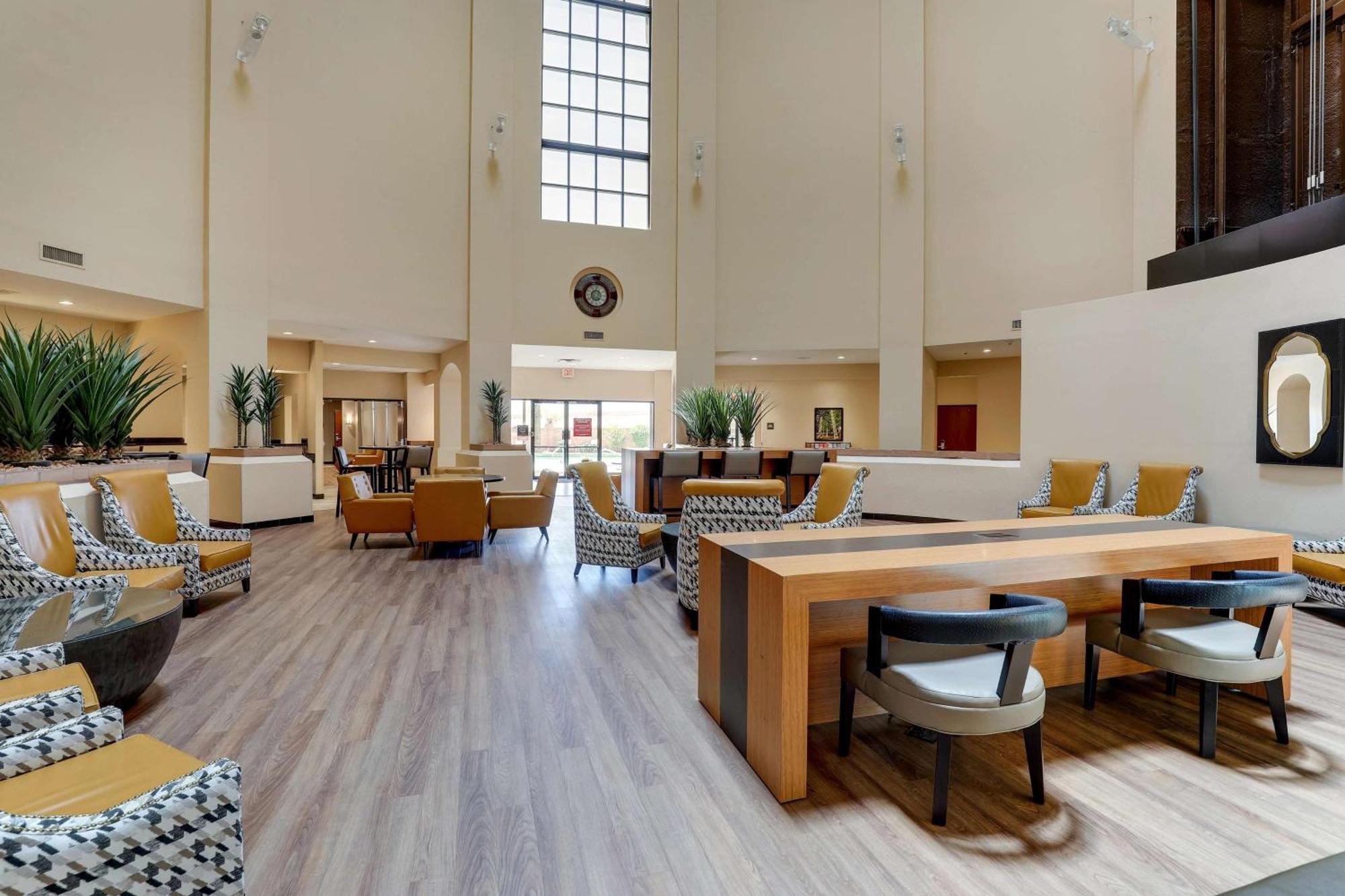 Drury Inn & Suites Phoenix Airport Zewnętrze zdjęcie